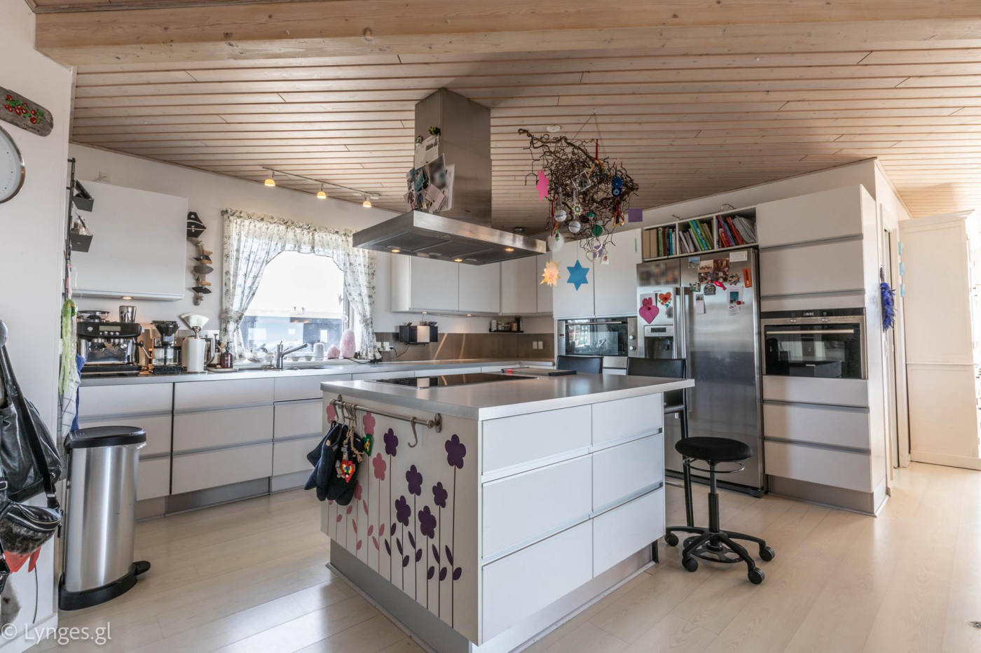Будинок, 2863 м², 710 364$ — FAKTOR